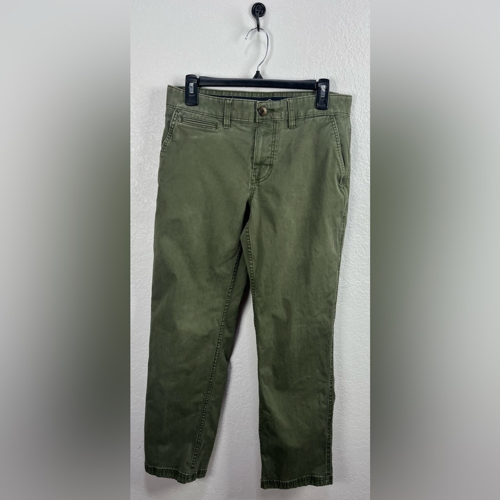 St. John's Bay Super Stretch Mens Olive Chinos 5 pockets Casual Sz 30/30 Classic